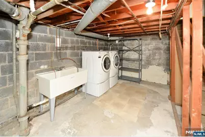 28-19 Warren Road, Fair Lawn, NJ 07410 - Photo 17
