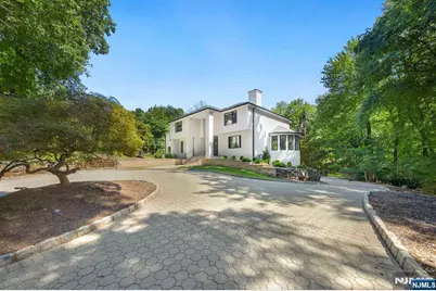 1 Lambs Lane, Cresskill, NJ 07626 - Photo 9