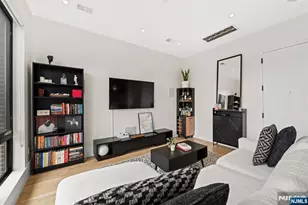 339 Palisade Ave 3, Jersey City, NJ 07307 - Photo 5