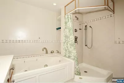 116 W Quackenbush Avenue, Dumont, NJ 07628 - Photo 35