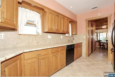 116 W Quackenbush Avenue, Dumont, NJ 07628 - Photo 21