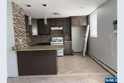 60 Ivy Street 1B #1B, Kearny, NJ 07032 - Photo 3