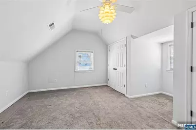 571 Laurel Road, Ridgewood, NJ 07450 - Photo 15