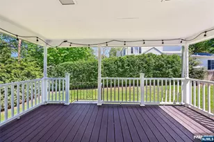 571 Laurel Rd, Ridgewood, NJ 07450 - Photo 21