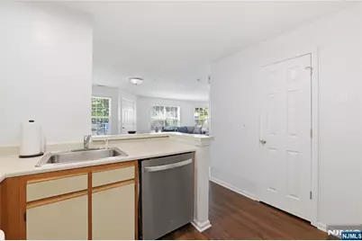 5301 Tudor Drive, Pequannock Township, NJ 07444 - Photo 15