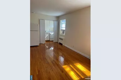 2329-2339 Hudson Terrace A13 #A13, Fort Lee, NJ 07024 - Photo 11