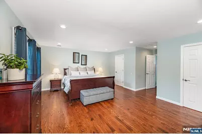 153 Howard Avenue, Rochelle Park Township, NJ 07662 - Photo 17