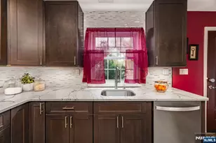 153 Howard Ave, Rochelle Park Township, NJ 07662 - Photo 5