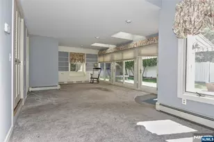 161 Wyckoff Ave, Wyckoff Township, NJ 07481 - Photo 7