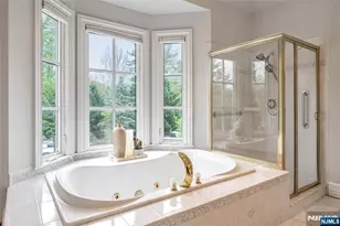 4 Hetzel Dr, Mahwah, NJ 07430 - Photo 19