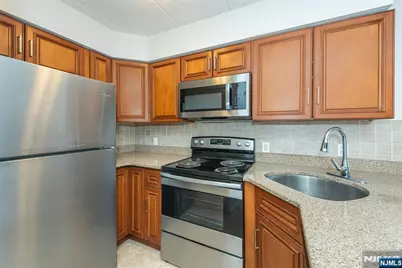 5 Linden Street 3J #3J, Hackensack, NJ 07601 - Photo 11