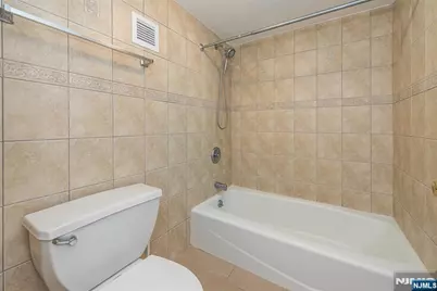 5 Linden Street 3J #3J, Hackensack, NJ 07601 - Photo 15