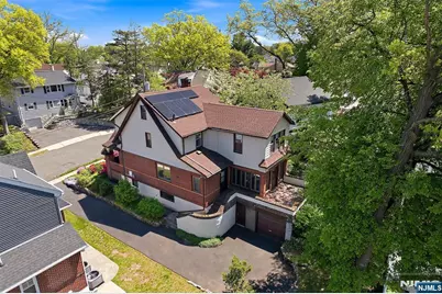 194 Parkway, Maywood, NJ 07607 - Photo 33