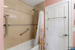 194 Parkway, Maywood, NJ 07607 - Photo 29