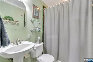 28 Wanamaker Ave, Mahwah, NJ 07430 - Photo 21