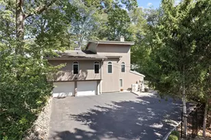 727 Rolling Hill Dr, River Vale Township, NJ 07675 - Photo 35