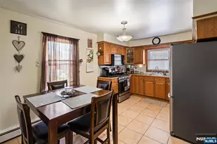 46 Mary Ave, Woodland Park, NJ 07424 - Photo 3