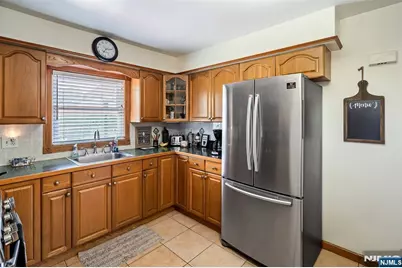 46 Mary Avenue, Woodland Park, NJ 07424 - Photo 5