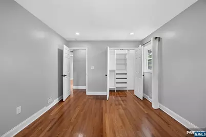 556 Princeton Street, New Milford, NJ 07646 - Photo 27