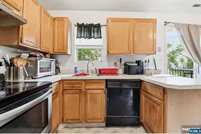 239-40 Th Street C0032 #C0032, Irvington, NJ 07111 - Photo 9