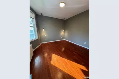 307 Henry Street 2 #2, Fairview, NJ 07022 - Photo 5