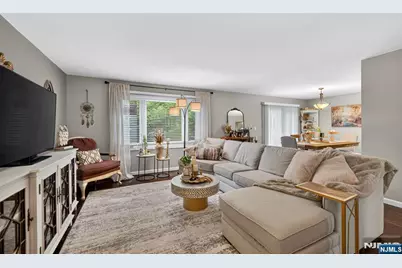 51 Sunset Court 51 #51, Mahwah, NJ 07430 - Photo 9