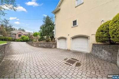 15 Harvard Street, Closter, NJ 07624 - Photo 37