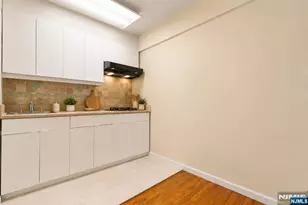 2160 Center Ave 5U, Fort Lee, NJ 07024 - Photo 7
