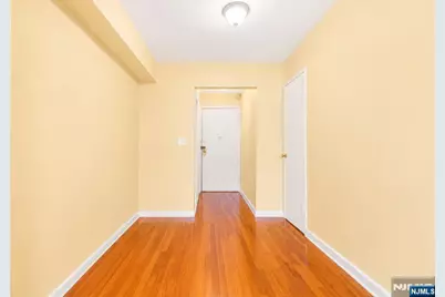 2160 Center Avenue 5U #5U, Fort Lee, NJ 07024 - Photo 19