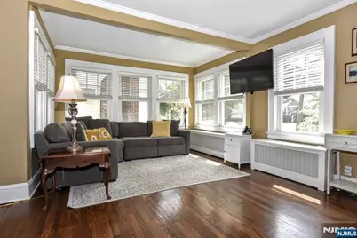 354 Demarest Avenue, Oradell, NJ 07649 - Photo 5