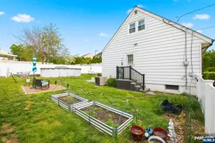 655 Boulevard, New Milford, NJ 07646 - Photo 21
