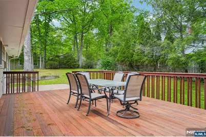 900 Hillsdale Avenue, Hillsdale, NJ 07642 - Photo 23
