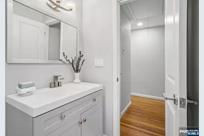 900 Hillsdale Avenue, Hillsdale, NJ 07642 - Photo 21