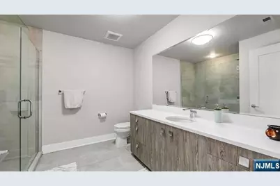 150 Henley Place, Weehawken, NJ 07086 - Photo 25