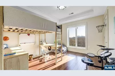 150 Henley Place, Weehawken, NJ 07086 - Photo 35