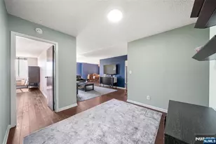 160 Overlook Ave 2C, Hackensack, NJ 07601 - Photo 11