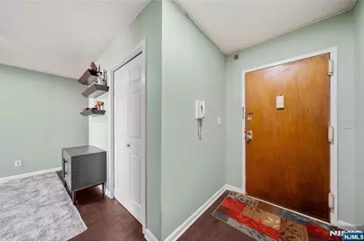 160 Overlook Avenue 2C #2C, Hackensack, NJ 07601 - Photo 21