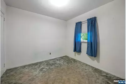 415 N 4th, Hawthorne, NJ 07506 - Photo 17