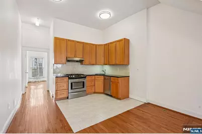 90 Hackensack, Weehawken, NJ 07086 - Photo 13