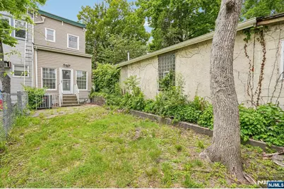 90 Hackensack, Weehawken, NJ 07086 - Photo 31