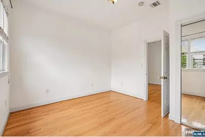 90 Hackensack, Weehawken, NJ 07086 - Photo 25