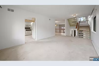 31 Berkeley Court 31D #31D, Washington Township, NJ 07676 - Photo 23