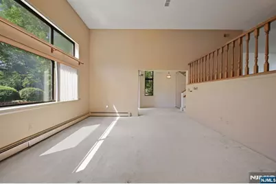 31 Berkeley Court 31D #31D, Washington Township, NJ 07676 - Photo 9