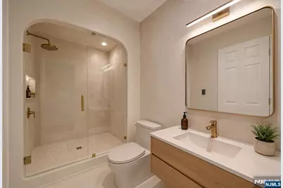31 Berkeley Court 31D #31D, Washington Township, NJ 07676 - Photo 31