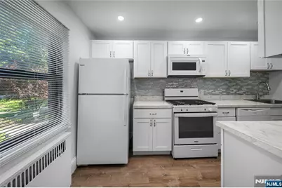 90 Tracey Place H-1 #H-1, Englewood, NJ 07631 - Photo 3