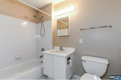2055 Charles Court, Mahwah, NJ 07430 - Photo 13