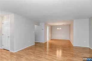 2055 Charles Ct, Mahwah, NJ 07430 - Photo 5