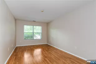 2055 Charles Ct, Mahwah, NJ 07430 - Photo 11