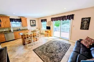 121 Highland Pl, Ridgefield Park, NJ 07660 - Photo 3