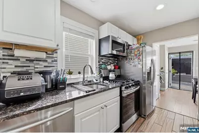 32 Willard Street, Garfield, NJ 07026 - Photo 9